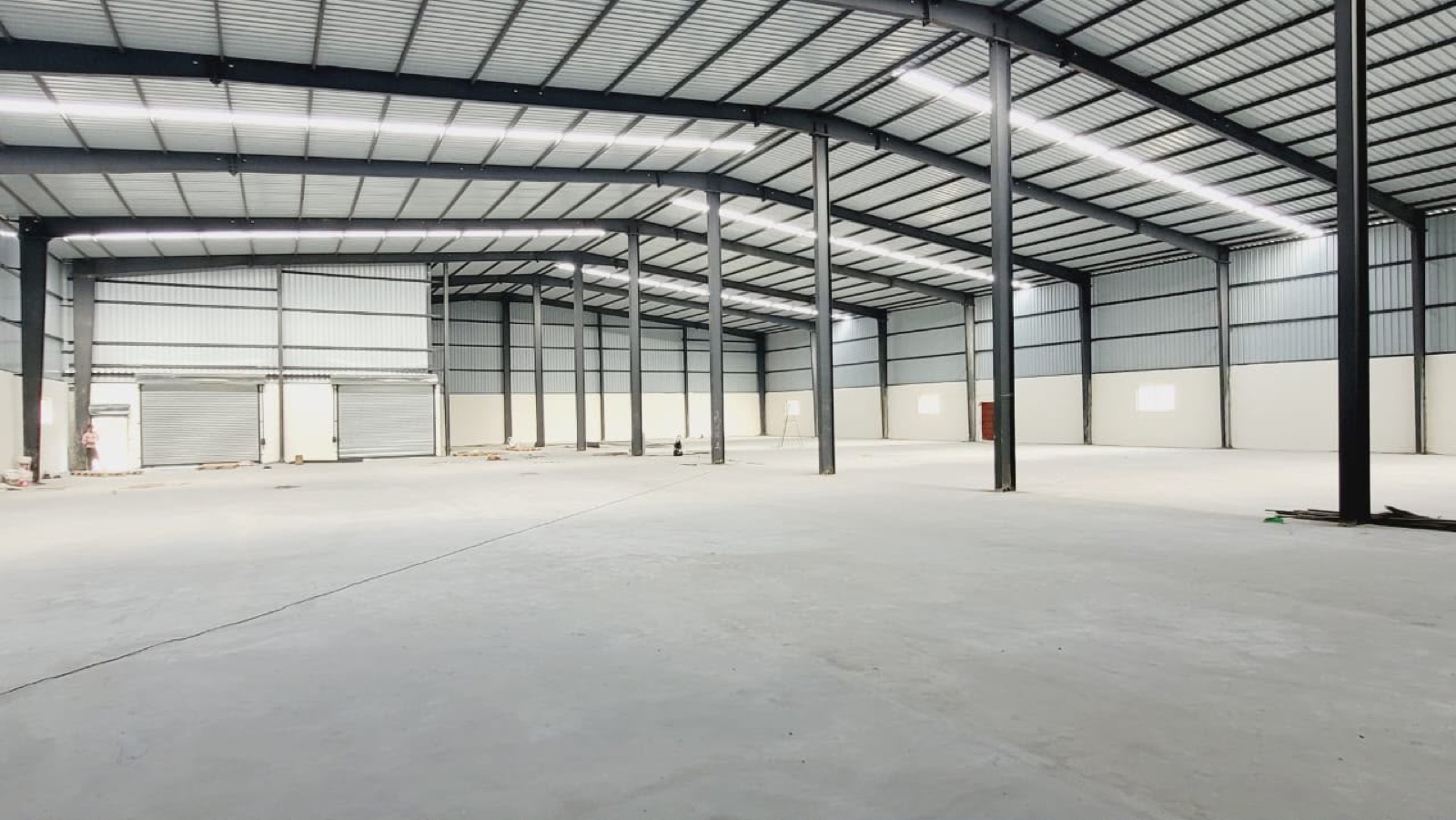 Warehouse in Bavla, Ahmedabad — interior view