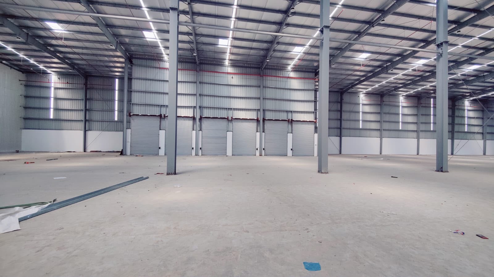 Warehouse in Kamod, Ahmedabad — interior view