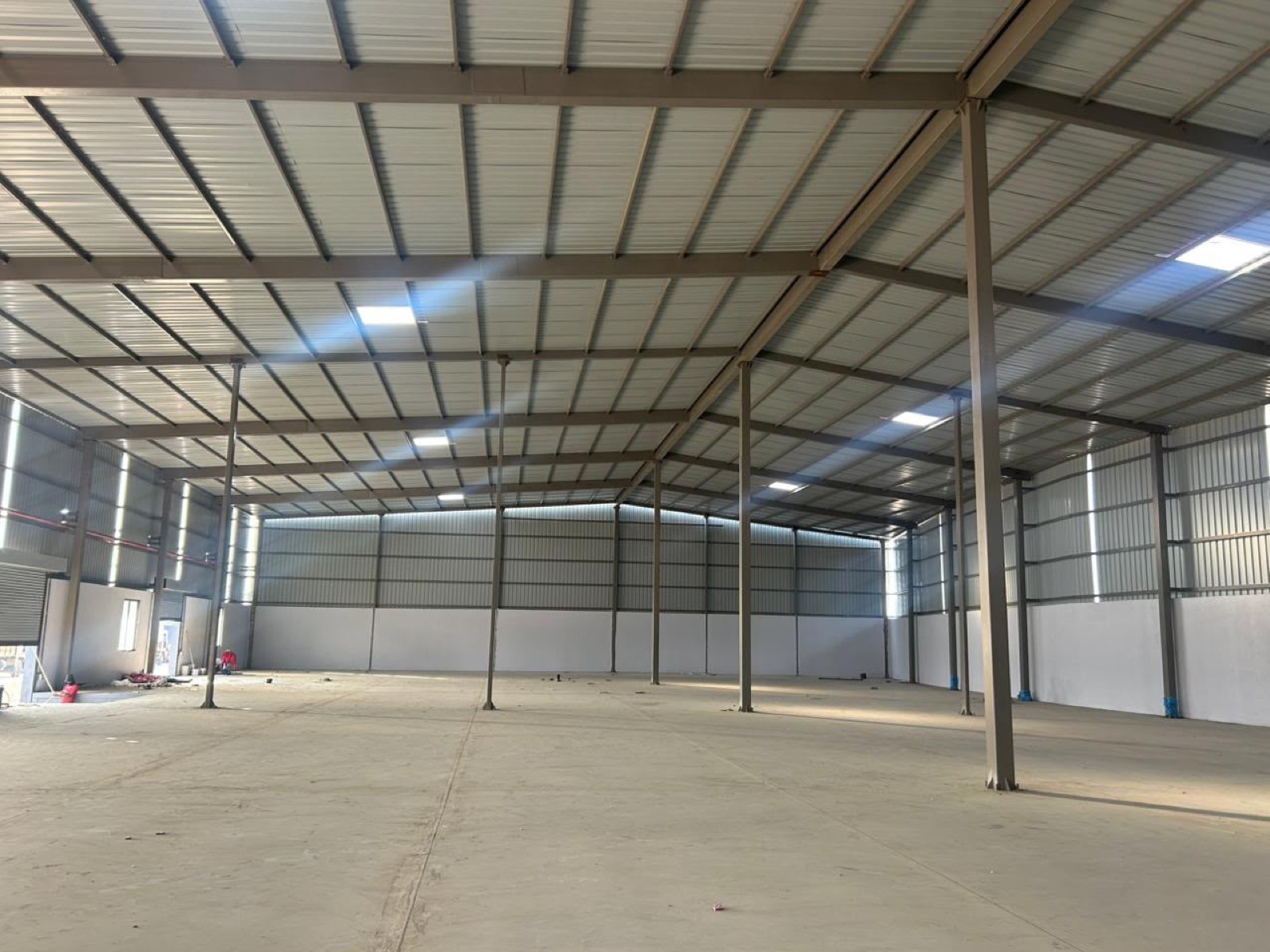 Warehouse in Kanera, Ahmedabad — interior view