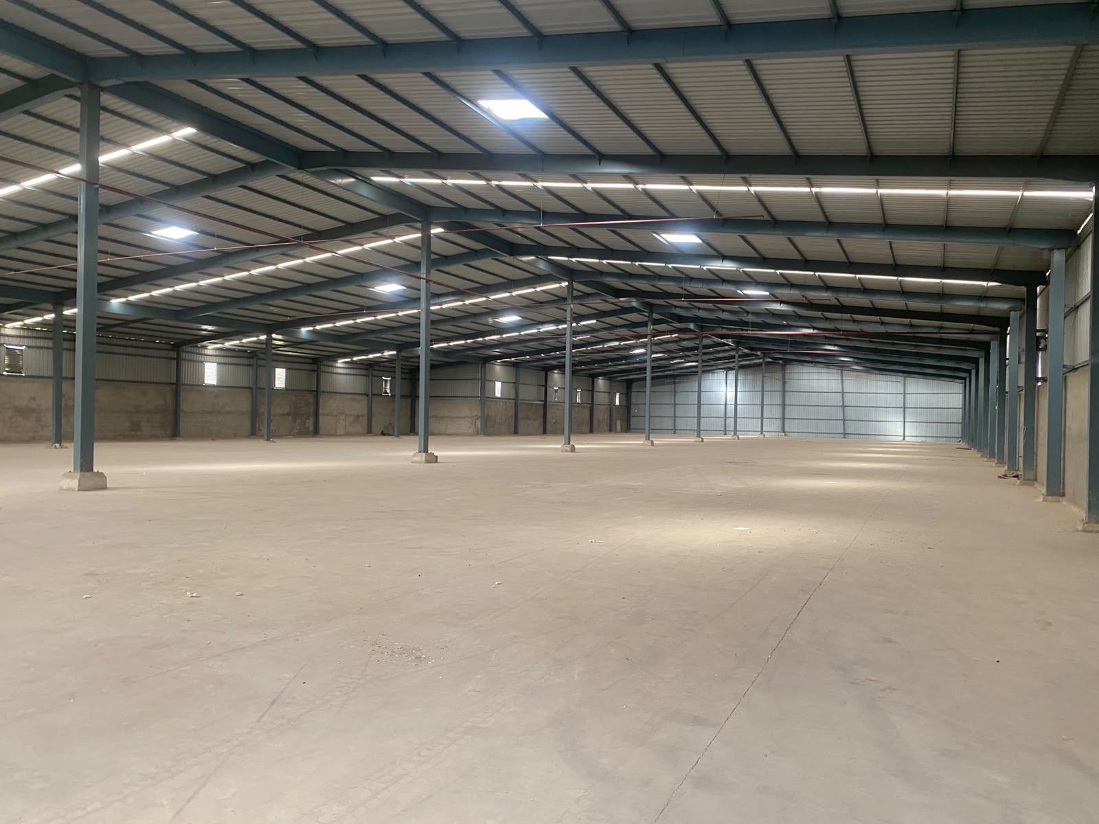 Warehouse in Pirana, Ahmedabad — interior view