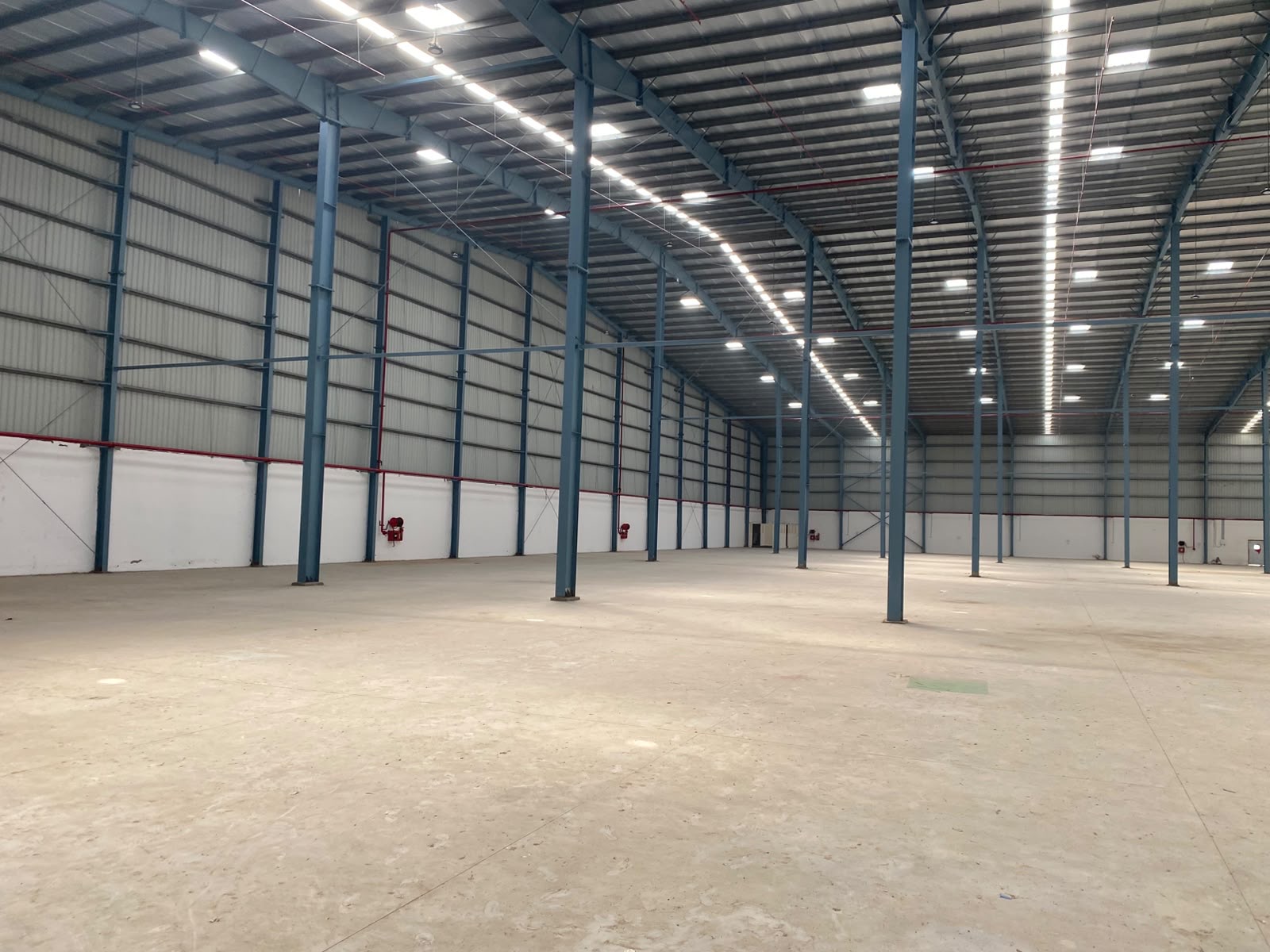Warehouse in Vadala, Ahmedabad — interior view